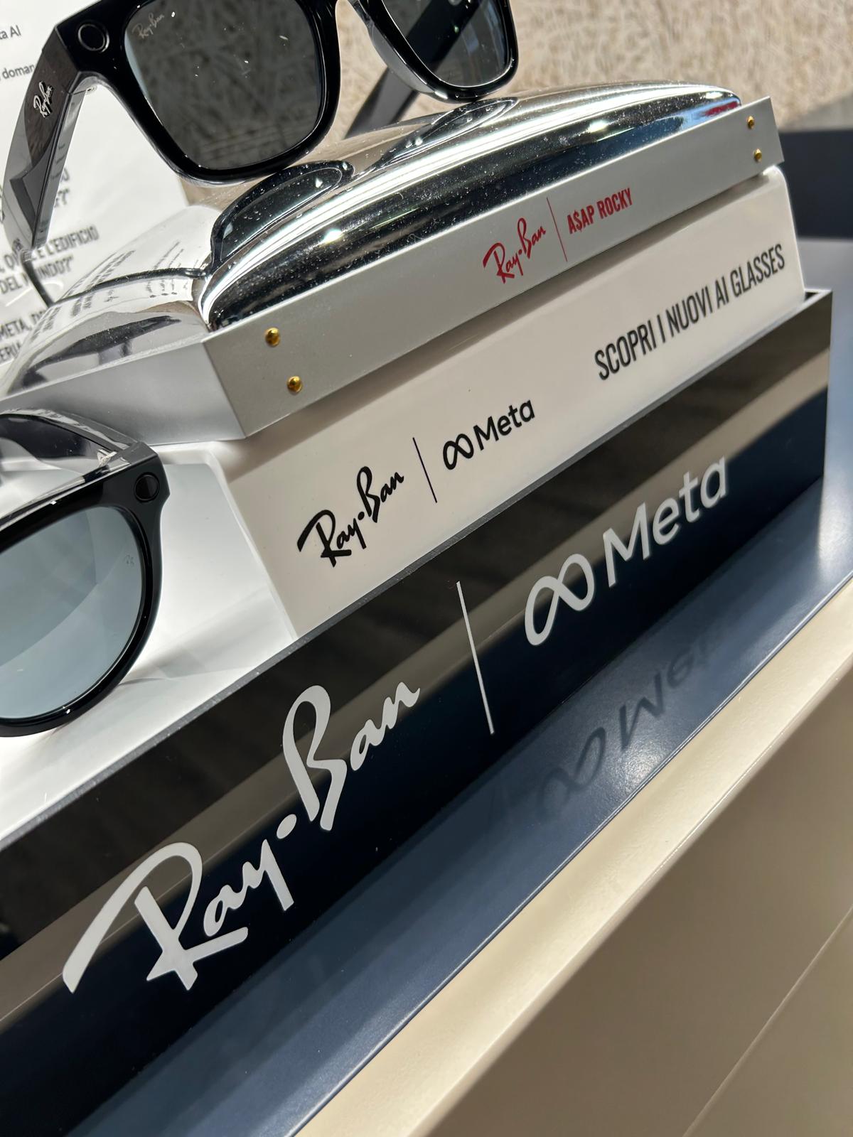 Occhiali smart Ray-Ban Meta AI Glasses